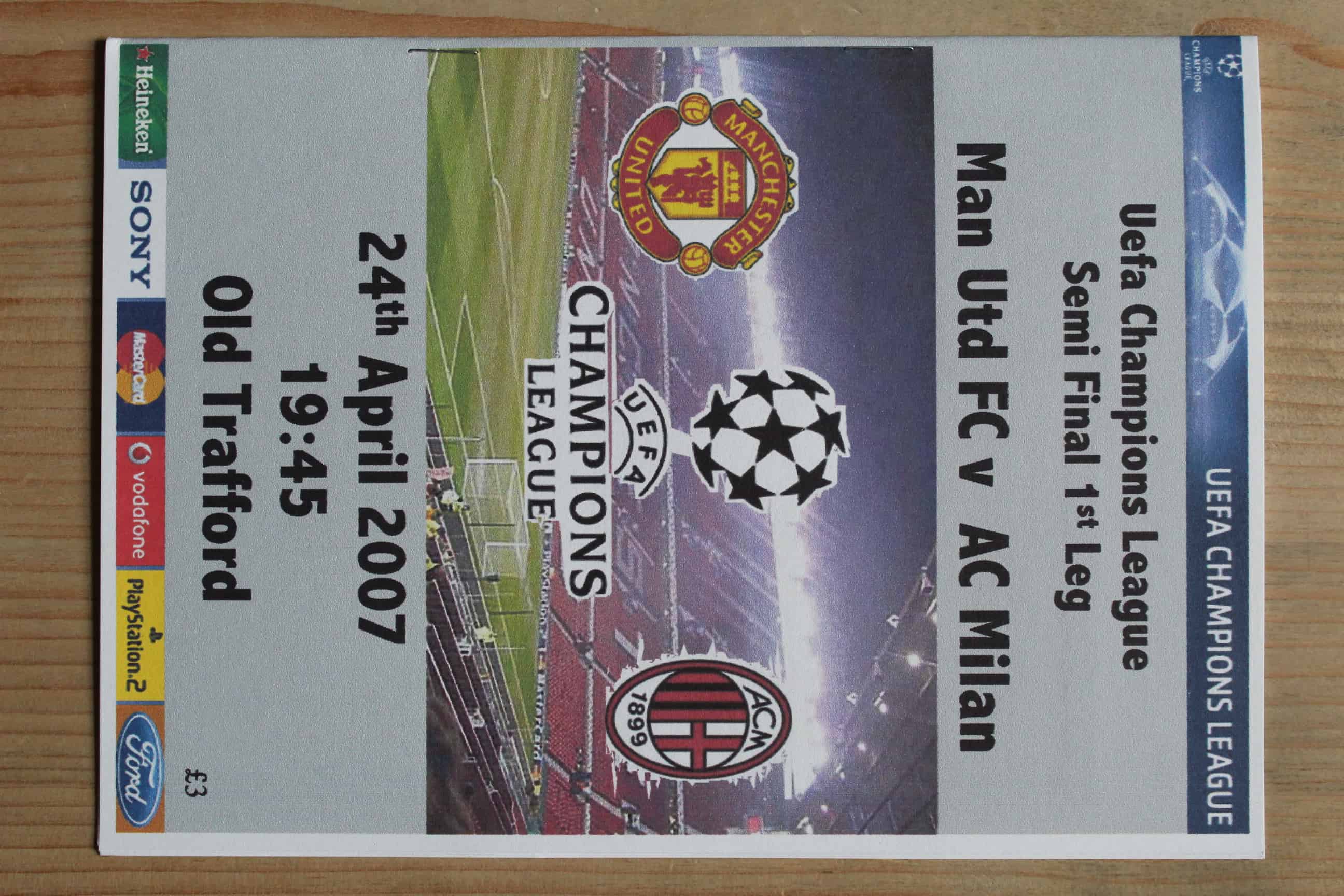 Manchester United FC v AC Milan